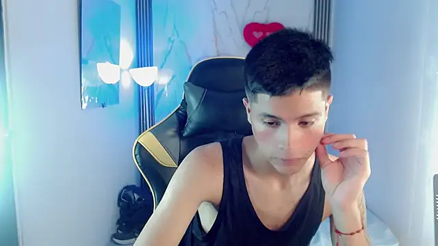 Ascii_one live cam on StripChat