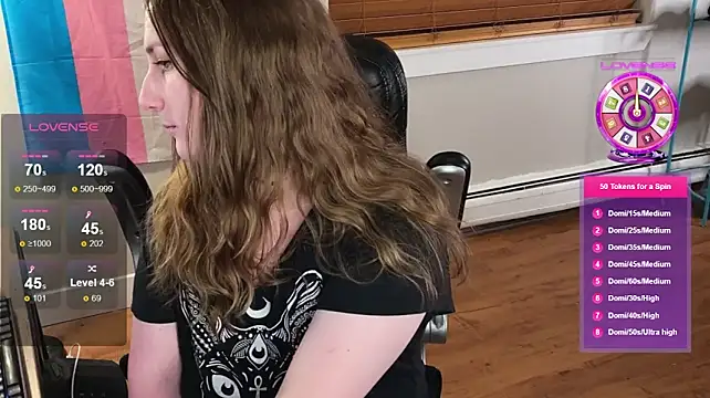 luluvaladon live cam on StripChat