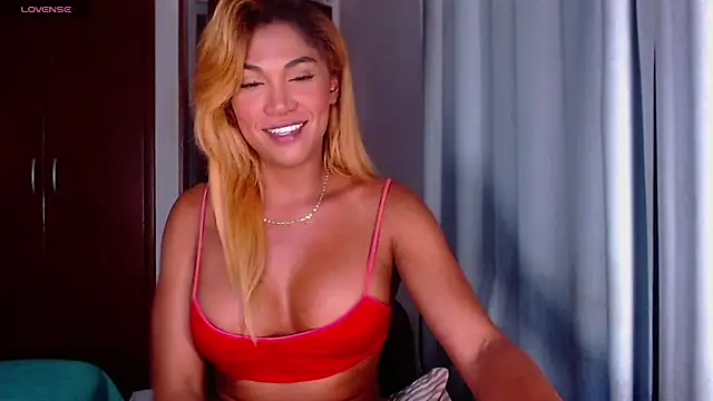 TastyTrap_18 live cam on StripChat