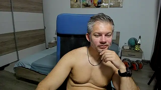RobbyShawz live cam on StripChat