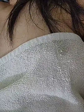 CuteSarikaLIVE live cam on StripChat