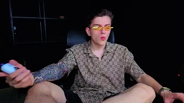 FelixStarkk live cam on StripChat