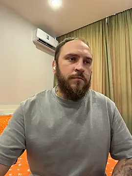 HermanFire live cam on StripChat