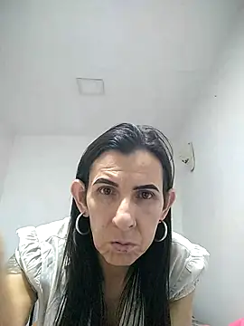 Cameron_puppy webcam