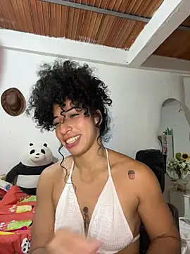 Miily_0 live cam on StripChat