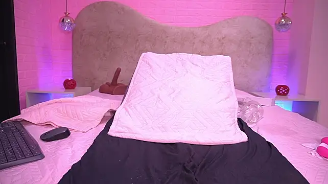 zzoe_ live cam on StripChat