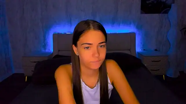 AlexaBarkley live cam on StripChat