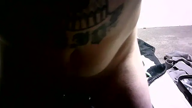 deepinnnnn live cam on StripChat