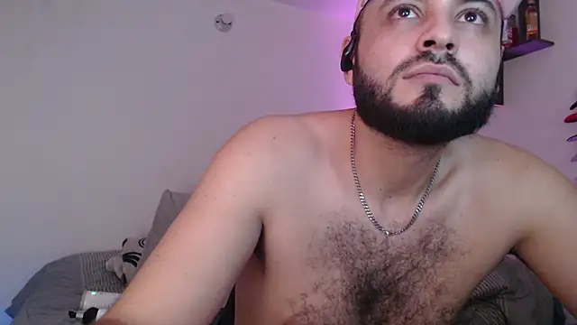 wil3147 live cam on StripChat