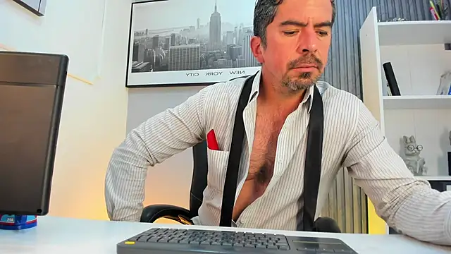JuanKFit_45 live cam on StripChat