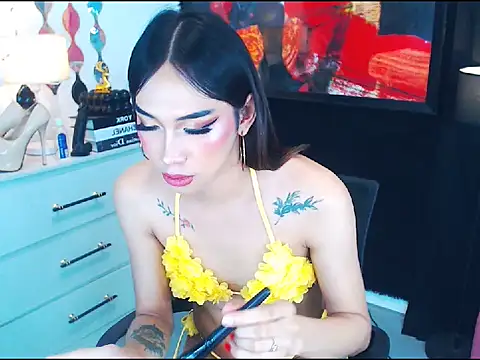 mollygoddess live cam on StripChat