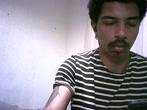 DarkSlim666 live cam on StripChat