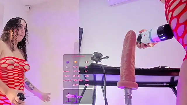 Sara_Rossi__ live cam on StripChat
