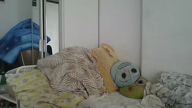 vitalik66679 live cam on StripChat