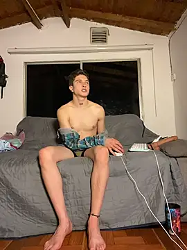 Makell_bundchen live cam on StripChat