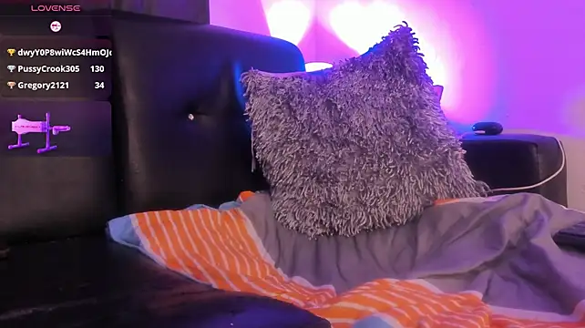 EmmilyRosee webcam