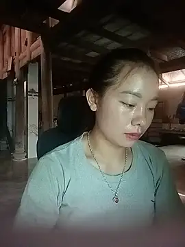 Just-sunbeam live cam on StripChat