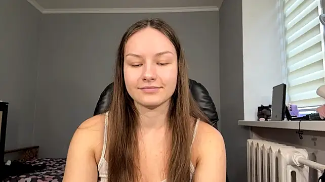 ShaylaChong live cam on StripChat