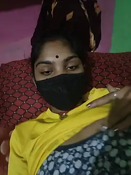 Shivani__sharmaa live cam on StripChat