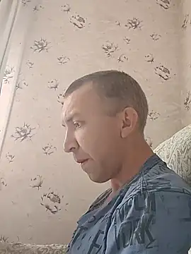 _uncle_Mitya-43_ live cam on StripChat