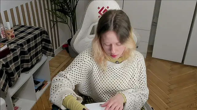Silly__Milly webcam