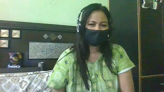 couplesuni live cam on StripChat