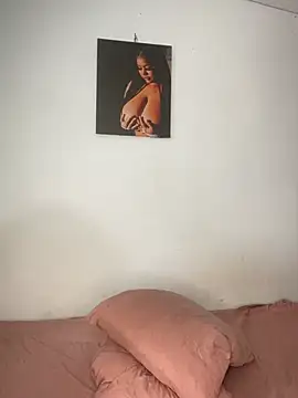 AinaraJimenez live cam on StripChat
