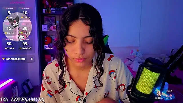Lovelyamyy webcam