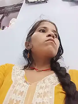 Sanjna_babby live cam on StripChat