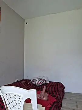 Kamdollie live cam on StripChat