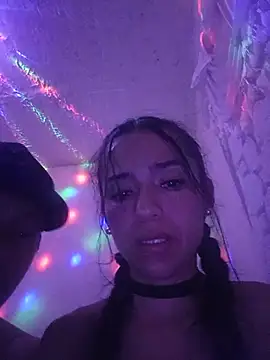 zarayvalentino live cam on StripChat