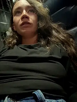 QuietNicole ⏸ adult chat
