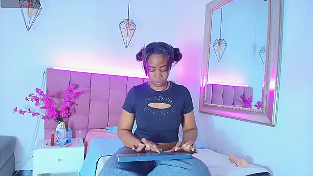 kassandra_Brownn webcam