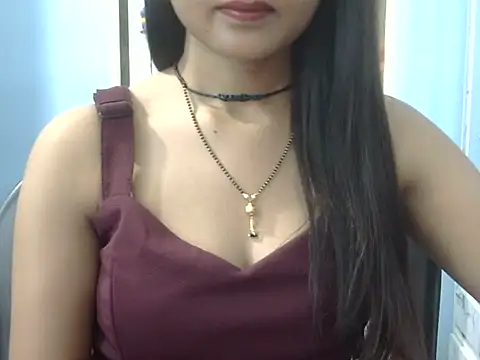 usha__004 (F young) - happy mood