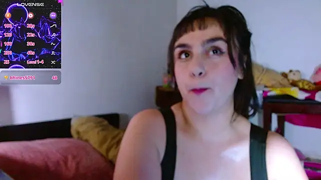 collette_beaufoy_ live cam on StripChat