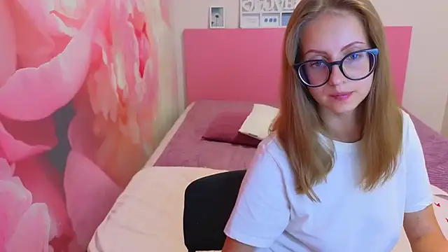 AliceAdams webcam