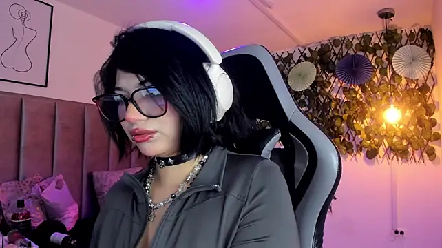 Kitty_Gang webcam