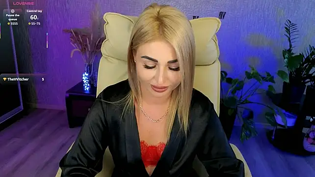 NikkiiStill webcam