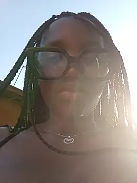EbonyBabe020 live webcam