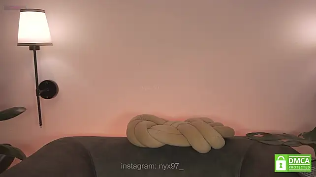 nyx_97 webcam