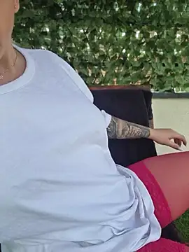 IveySin live cam on StripChat