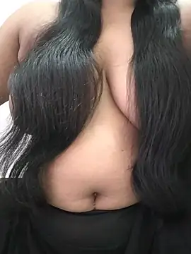 Umma-2 live cam on StripChat