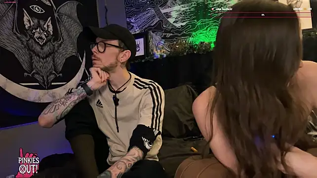 webzandkordz live cam on StripChat