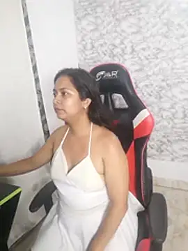 Zarinamoon webcam