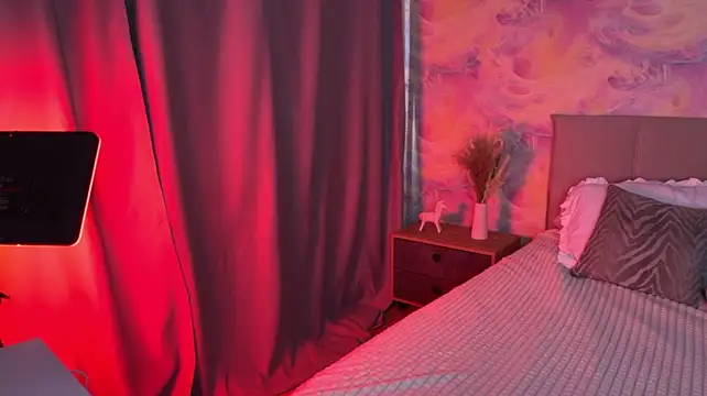 FireMaya live cam on StripChat
