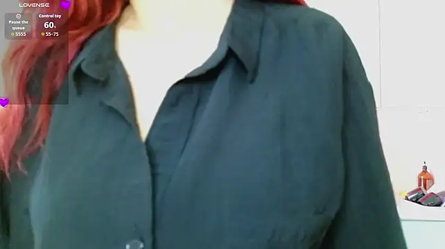 Sinty_Noria live cam on StripChat