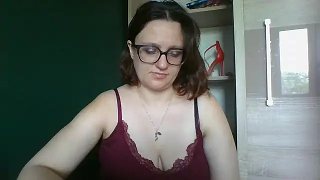 sensual_paris live cam on StripChat