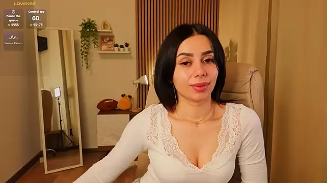 _Ha1ey_ live cam on StripChat