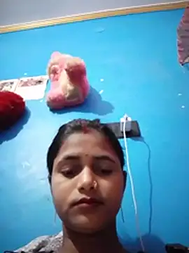 Muskannjii live cam on StripChat