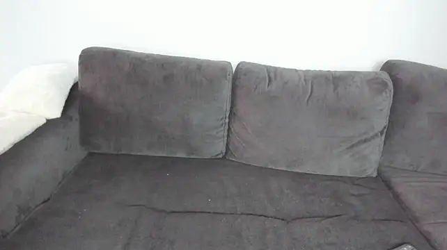 Step_Nova live cam on StripChat
